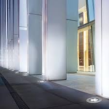 endco 23 نورپردازی ستونه با پروژکتور فلت