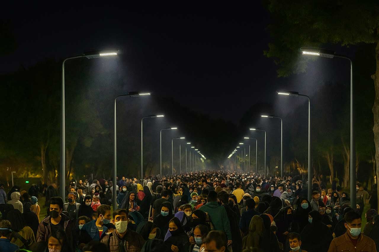 چراغ خیابانی با طراحی خاص