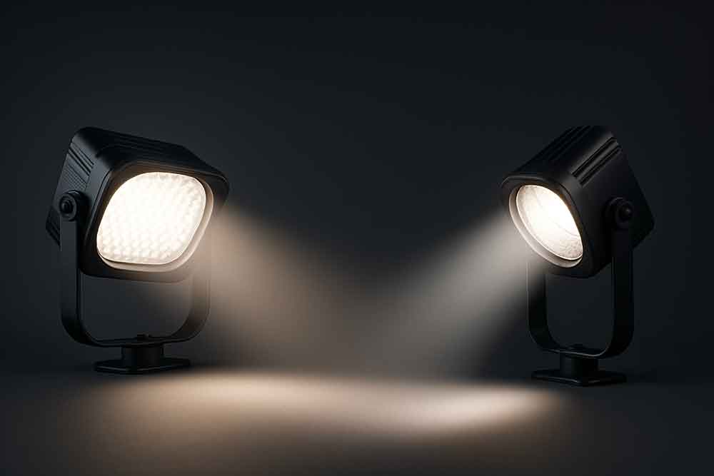 اهمیت لنز نوری (Optic Lens) در تعیین زاویه پخش نور:
